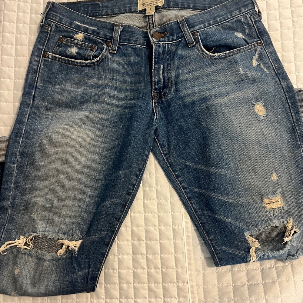 Vintage Abercrombie & Fitch Women's Distressed Cropped Jeans Size 8 Style 5605